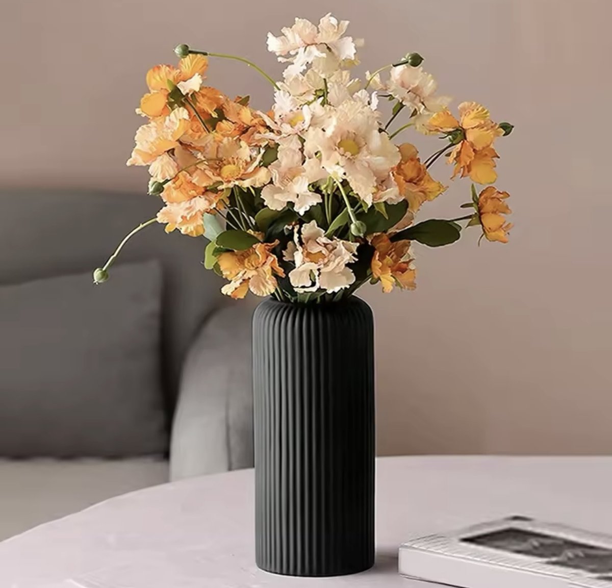 Matte Black Decorative Vase – Modern Minimalist Flower Vase for Home Decor