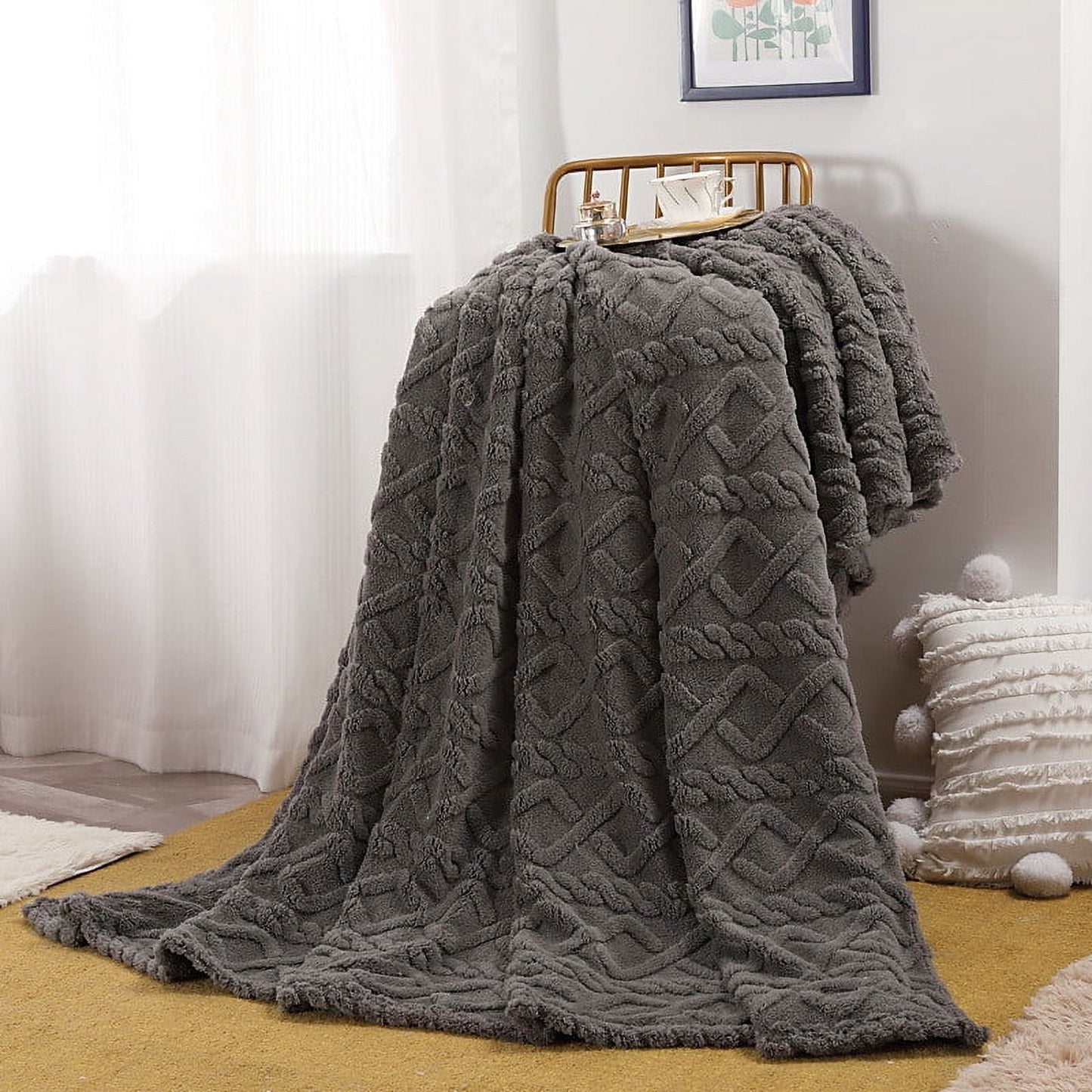 Soft Flannel Fleece Throw Blanket – Warm Lightweight Cozy Bed & Sofa Blanket 70x100cm