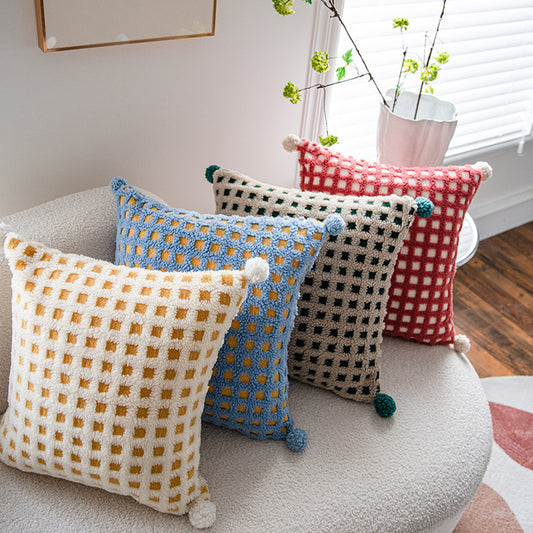 Textured Checkered Cushion Cover with Pom Poms – Soft Decorative Pillow 45x45cm