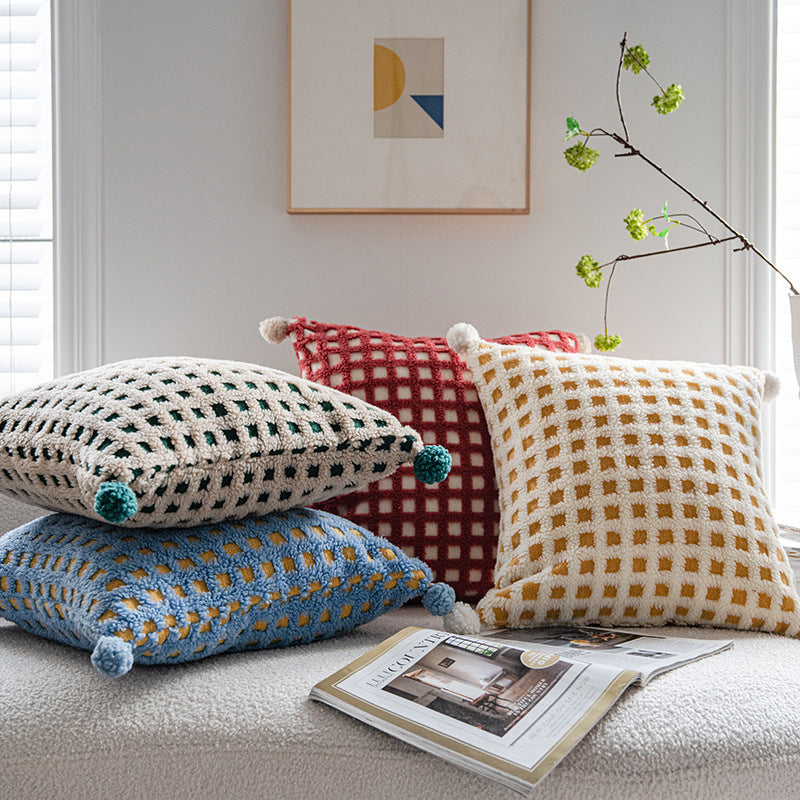 Textured Checkered Cushion Cover with Pom Poms – Soft Decorative Pillow 45x45cm