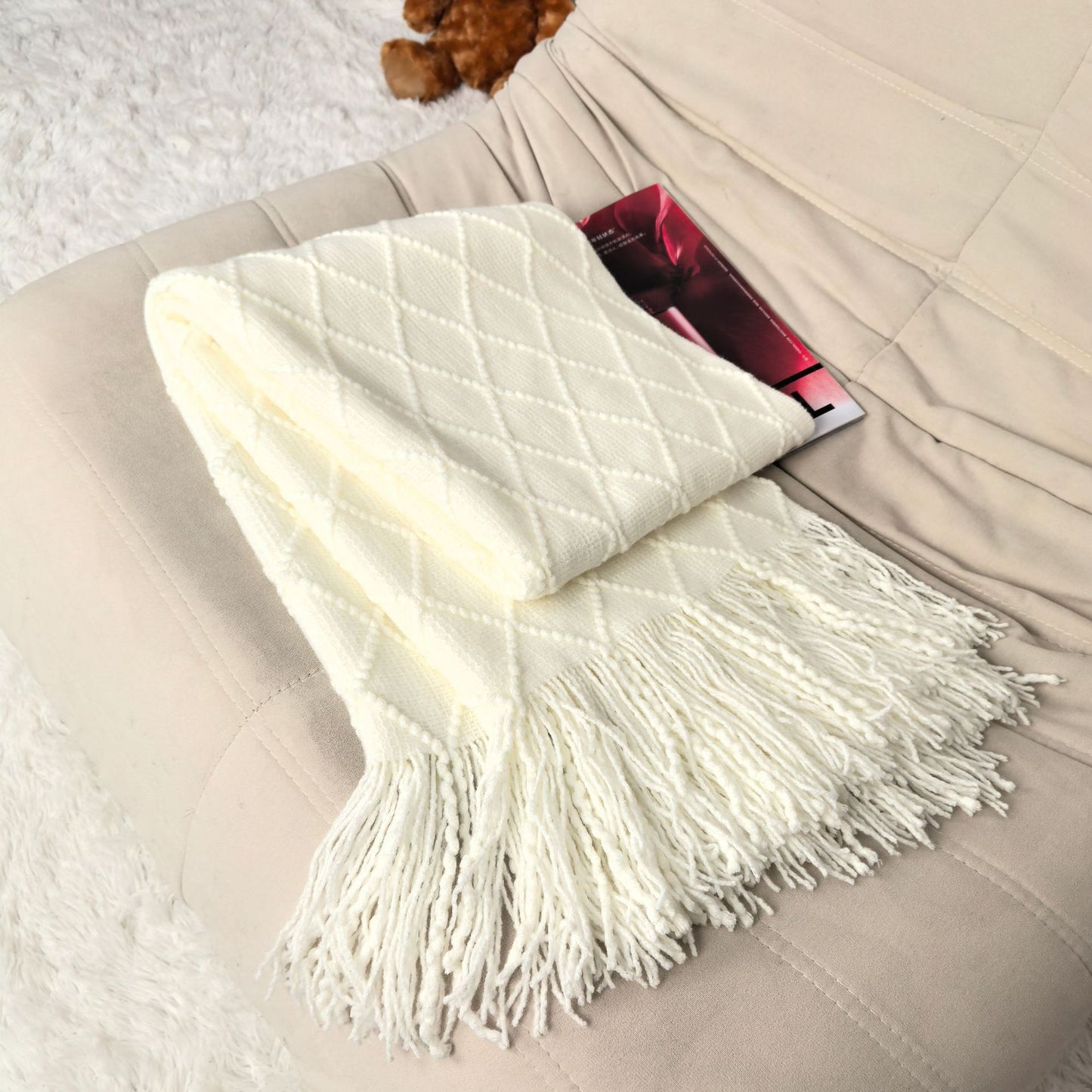 Nordic Knitted Throw Blanket with Tassels – Soft Diamond Pattern Sofa & Bed Throw 130x230cm